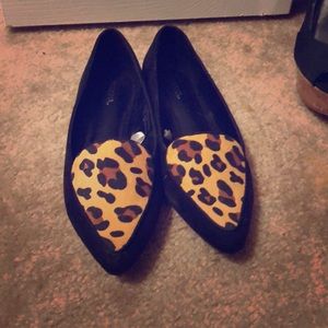 Size 7 merona leopard flat